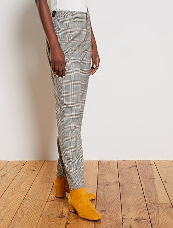 Pantalón city con corte recto - Kiabi