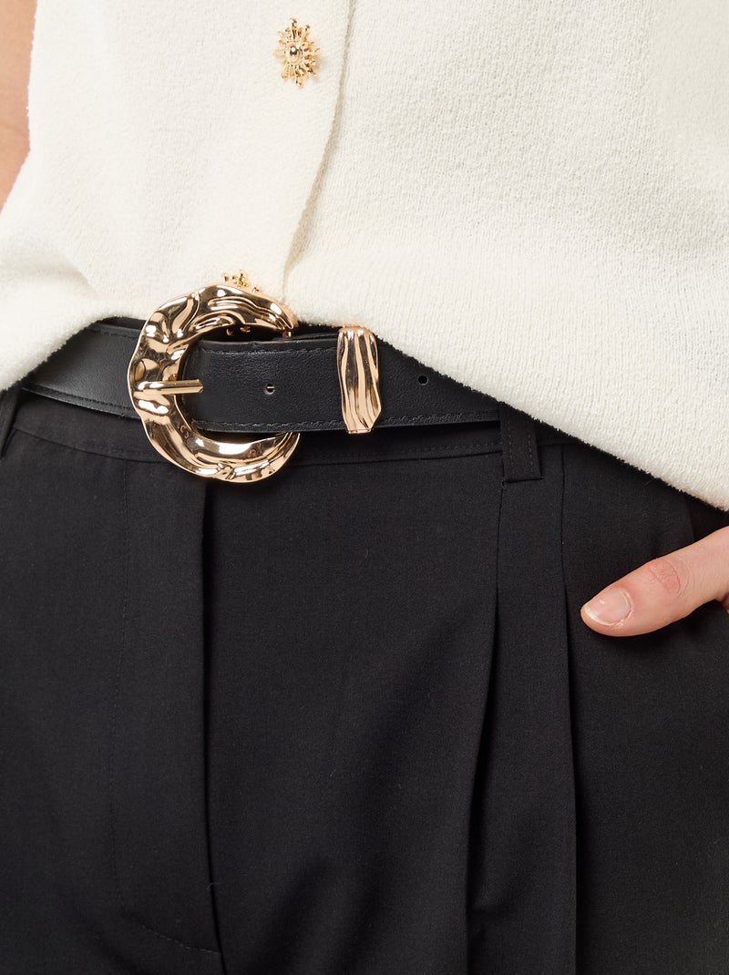 Pantalón city de corte ancho con cinturón Negro - Kiabi