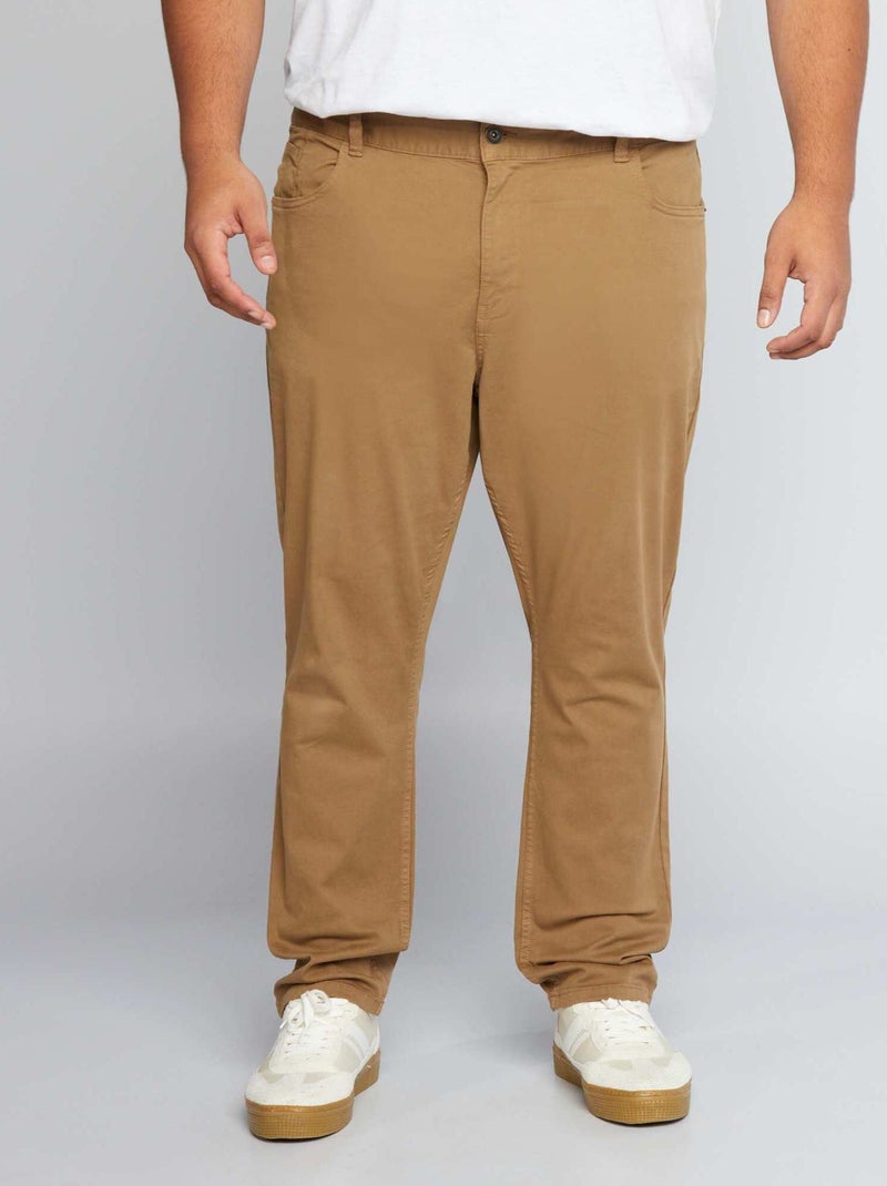 Pantalón con 5 bolsillos fitted L34 MARRON - Kiabi