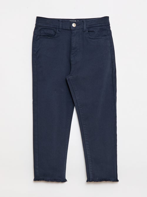 Pantalón con bajo deshilachado - Kiabi
