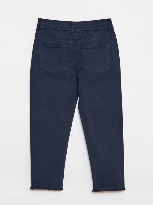 Pantalón con bajo deshilachado - Kiabi