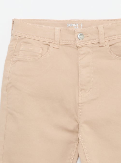 Pantalón con bajo deshilachado - Kiabi