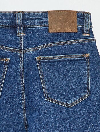 Pantalón con bolsillos con solapa - corte + cómodo