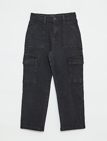Pantalón con bolsillos con solapa - corte + cómodo