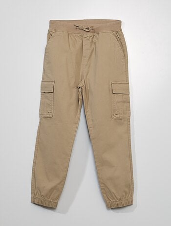 Pantalón con bolsillos con solapa - Corte más cómodo