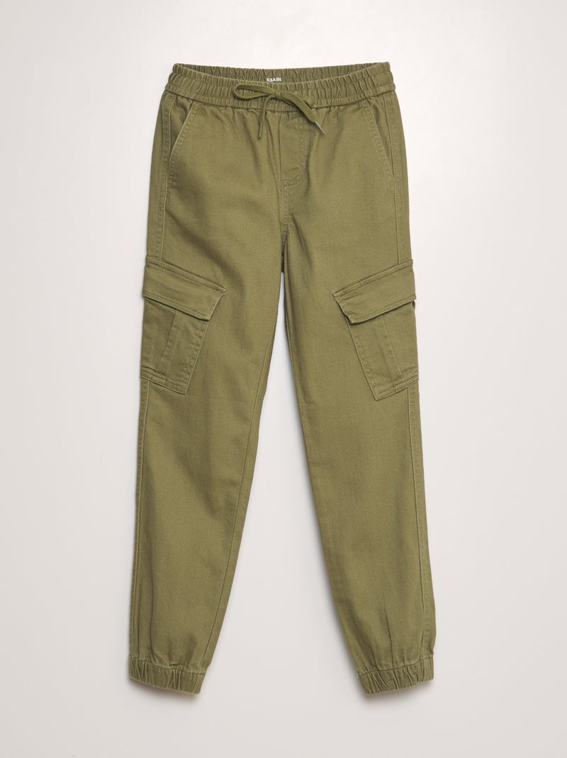 Pantalón con bolsillos en los laterales verde - Kiabi