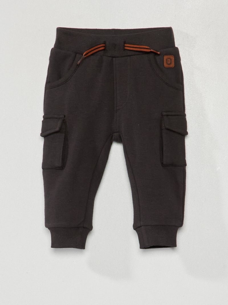 Pantalón con bolsillos NEGRO - Kiabi