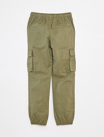 Pantalón con bolsillos y cintura ajustable