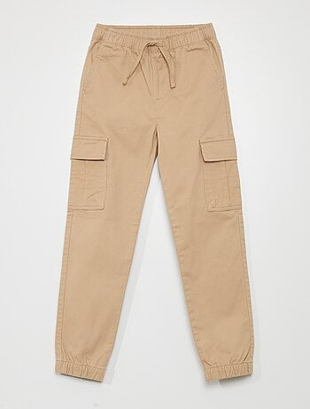 Pantalón con múltiples bolsillos - Corte más ajustado