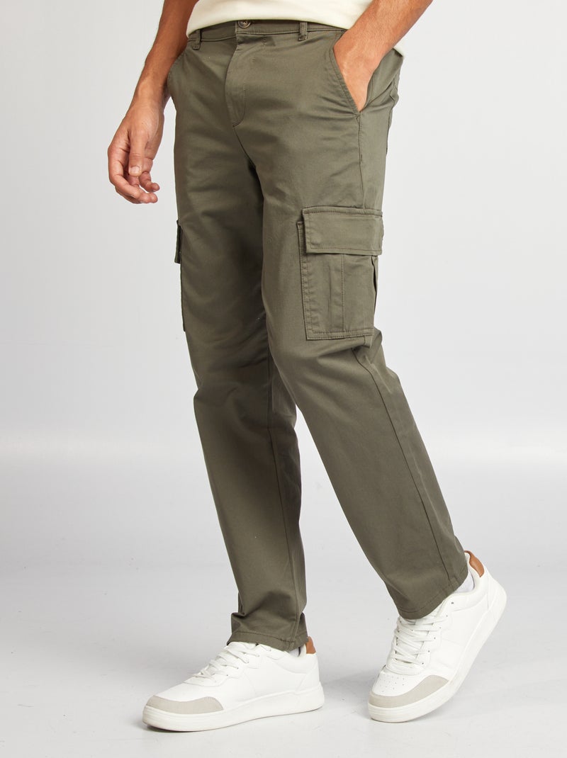 Pantalón con múltiples bolsillos corte recto KAKI - Kiabi