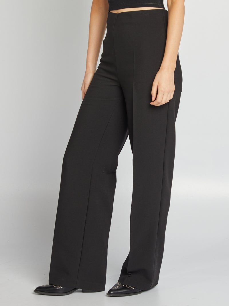 Pantalón con pinzas de corte recto negro - Kiabi