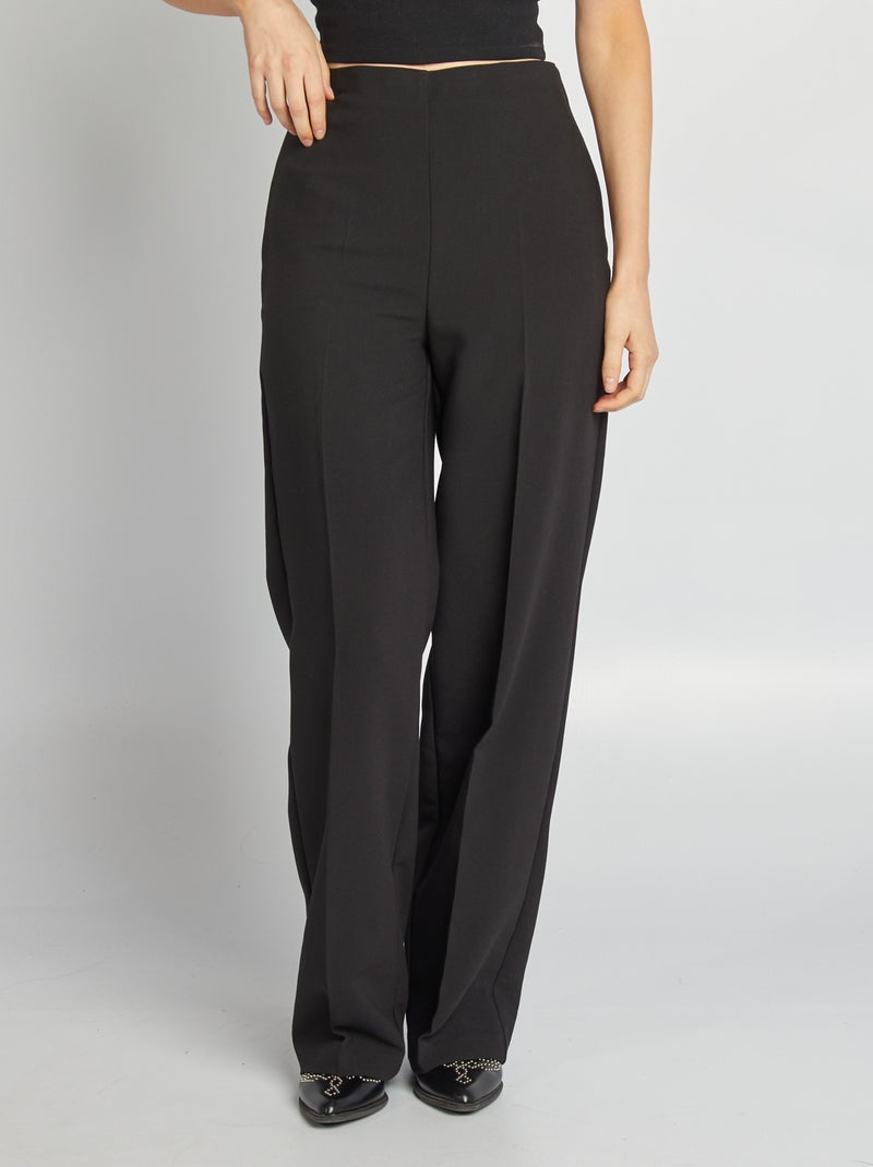 Pantalón con pinzas de corte recto negro - Kiabi