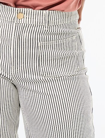 Pantalón corte ancho / wide leg talle estándar