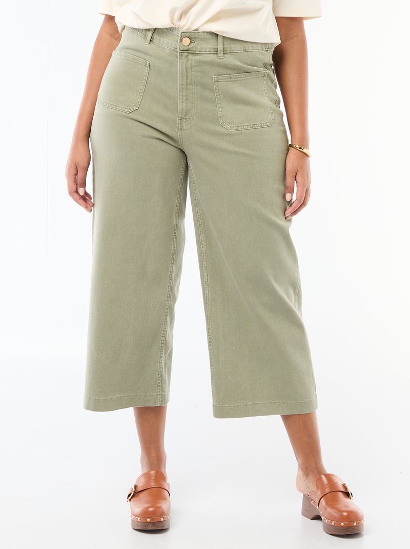Pantalón corte ancho / wide leg talle estándar Kaki - Kiabi