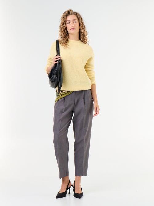 Pantalón corte carrot de tiro alto - Kiabi
