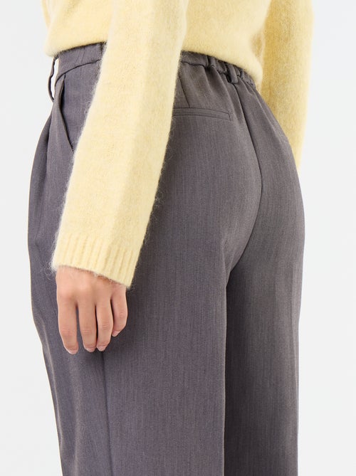 Pantalón corte carrot de tiro alto - Kiabi