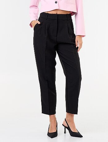 Pantalón corte carrot de tiro alto