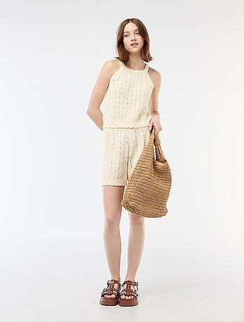 Pantalón corto ancho de croché