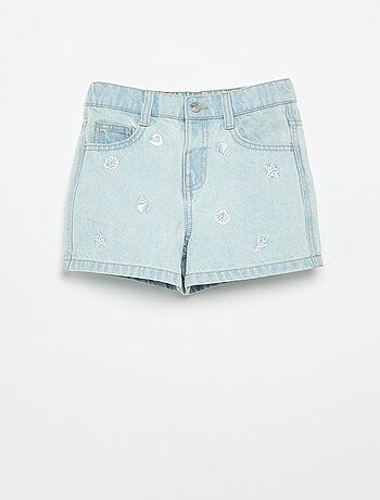 Pantalón corto bordado de vaquero