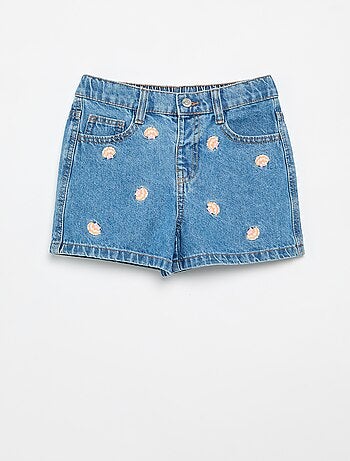 Pantalón corto bordado de vaquero