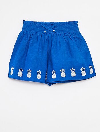Pantalón corto con bordado inglés