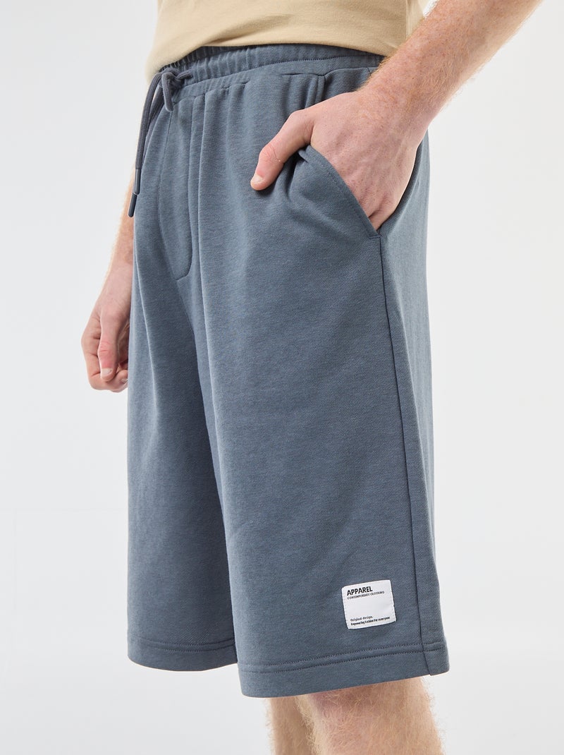 Pantalón corto con parche en algodón liso Gris - Kiabi