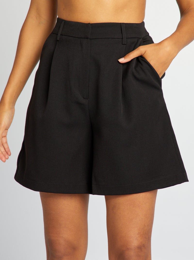 Pantalón corto con pinzas de tiro alto negro - Kiabi