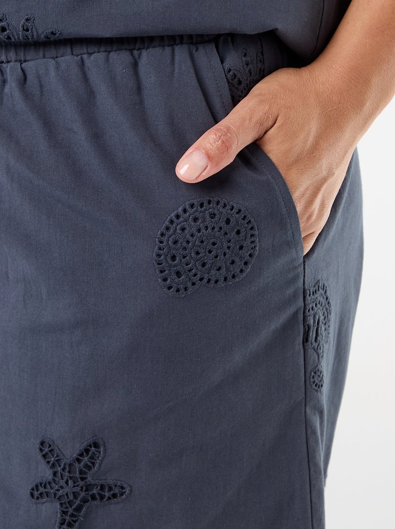 Pantalón corto de algodón con motivos calados Azul - Kiabi