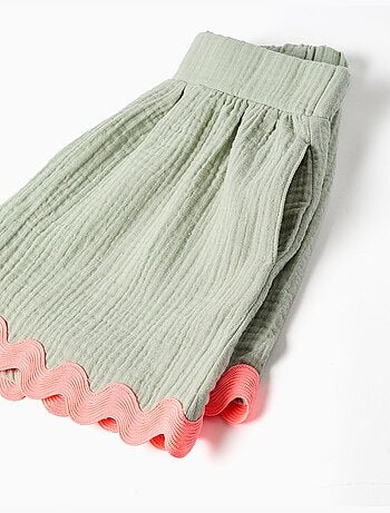 Pantalón corto de algodón con ribete de ric rac