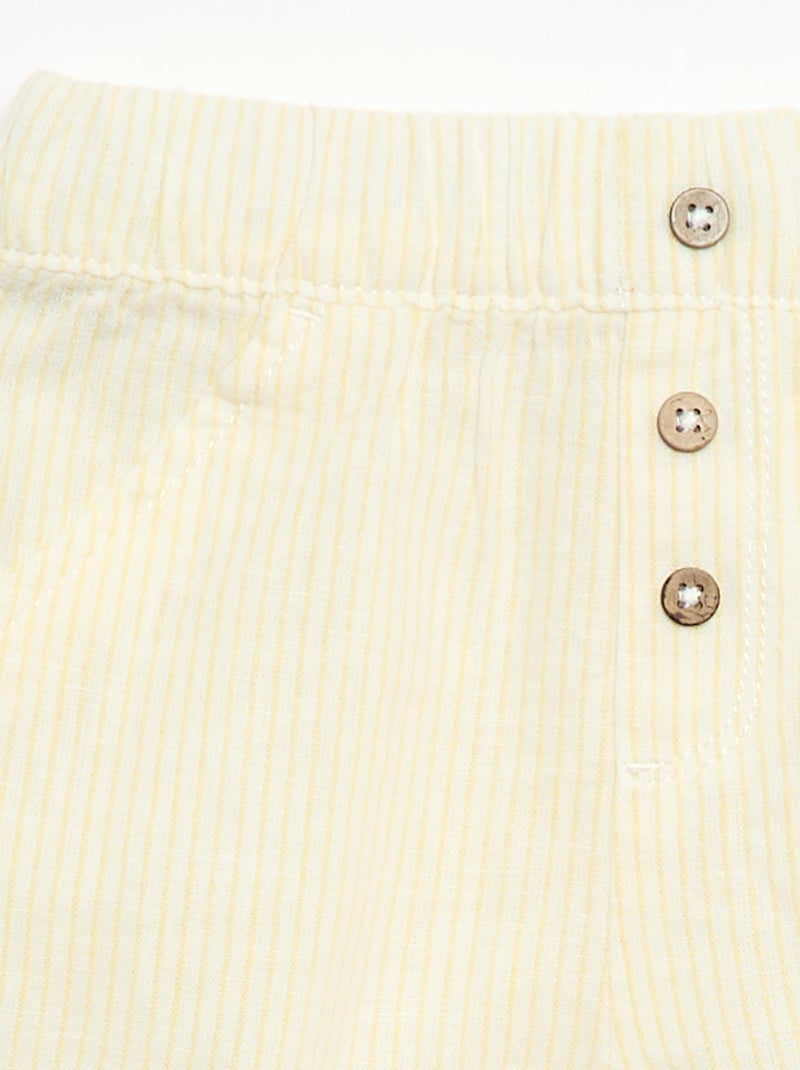 Pantalón corto de algodón y lino Amarillo - Kiabi