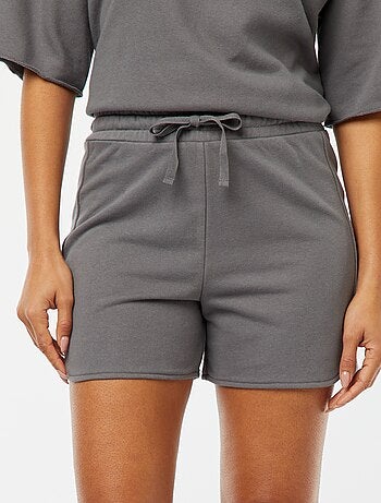 Pantalón corto de chándal con cordones