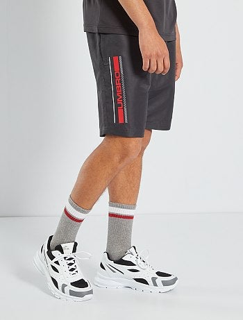 Pantalon corto deporte hombre con descuentos | Kiabi