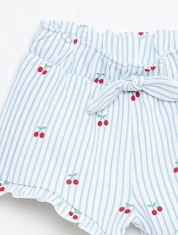 Pantalón corto de felpa ligera con volante