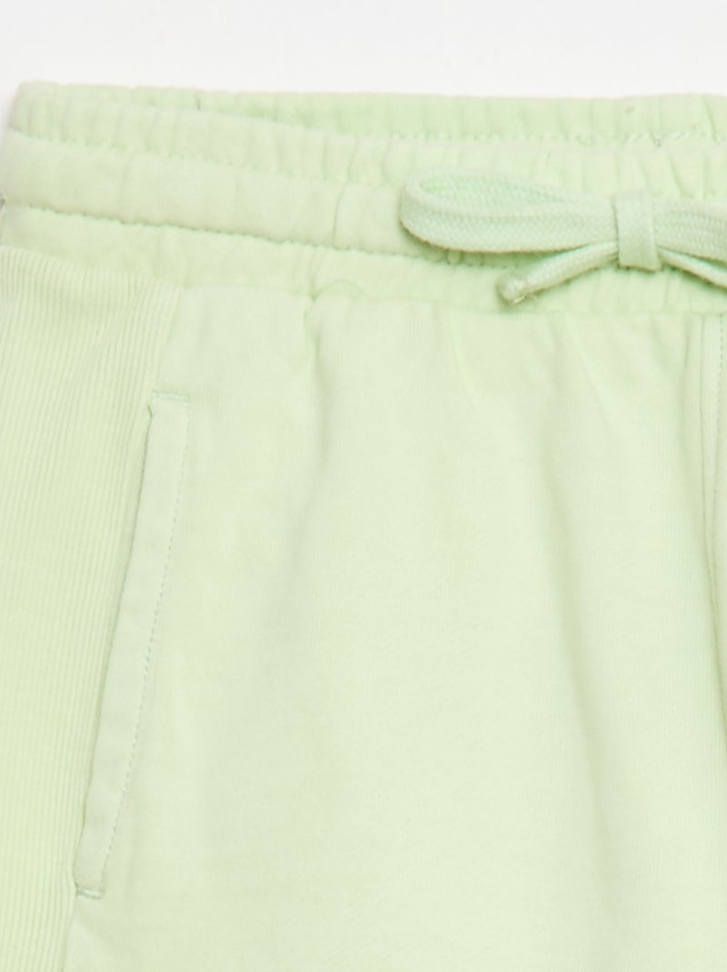 Pantalón corto de felpa ligera Verde - Kiabi
