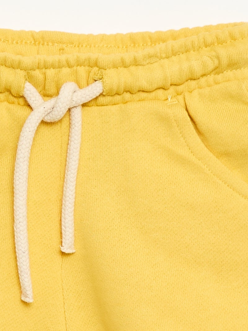 Pantalón corto de felpa ligero liso Amarillo - Kiabi