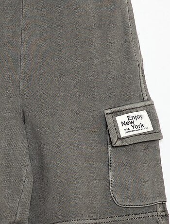 Pantalón corto de felpa multibolsillos