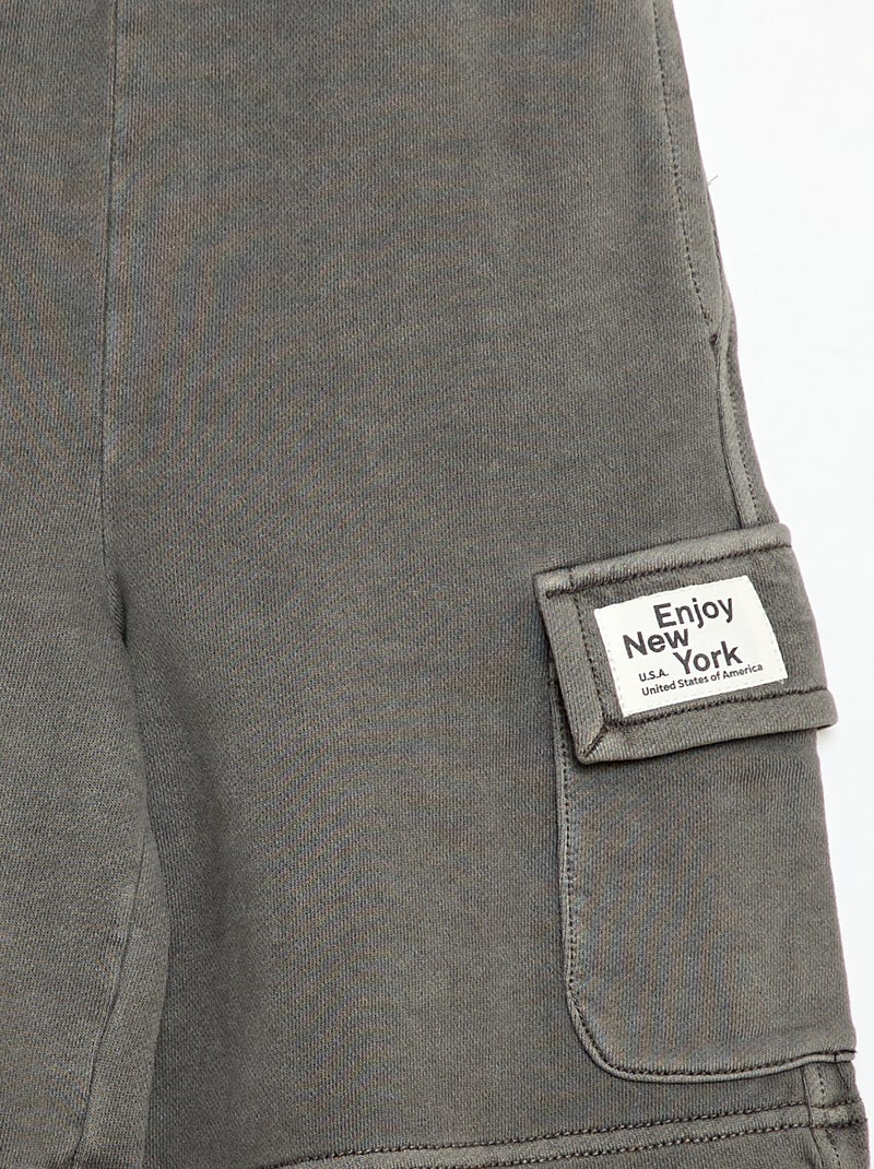 Pantalón corto de felpa multibolsillos Gris - Kiabi