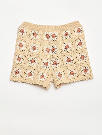 Pantalón corto de ganchillo con estampado
