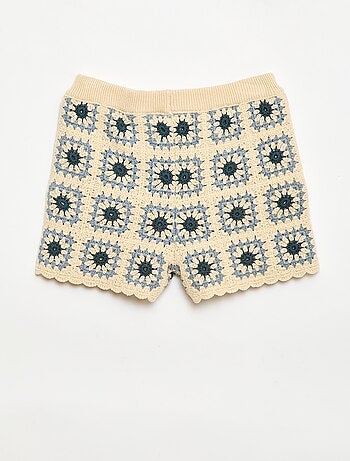 Pantalón corto de ganchillo con estampado