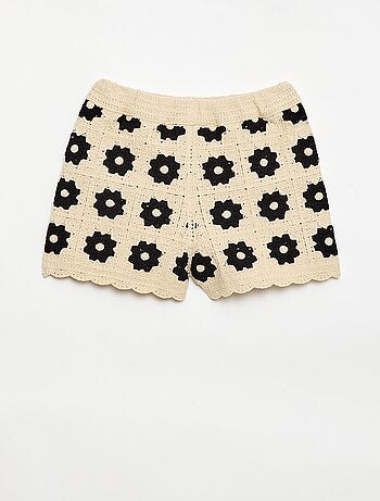 Pantalón corto de ganchillo con estampado