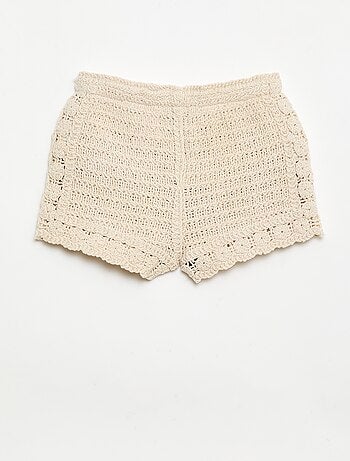 Pantalón corto de ganchillo liso