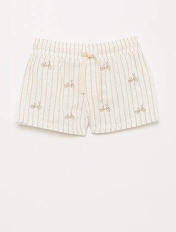 Pantalón corto de lino a rayas