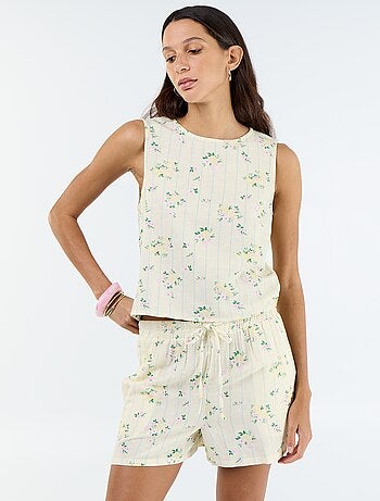 Pantalón corto de lino mezclado