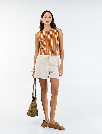 Pantalón corto de lino mezclado