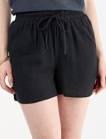 Pantalón corto de lino mezclado