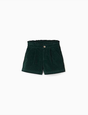 Pantalón corto de pana con pliegues frontales