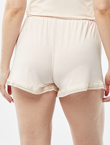 Pantalón corto de pijama fluido con bordados