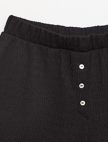 Pantalón corto de punto gofrado