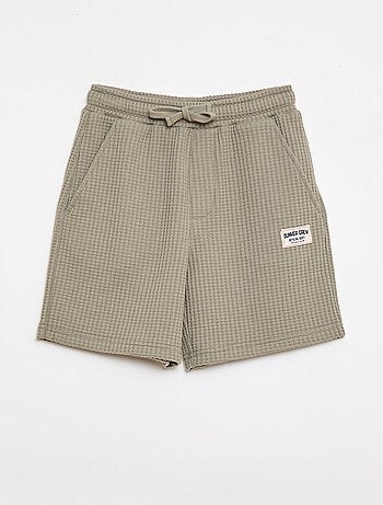 Pantalón corto de punto gofrado