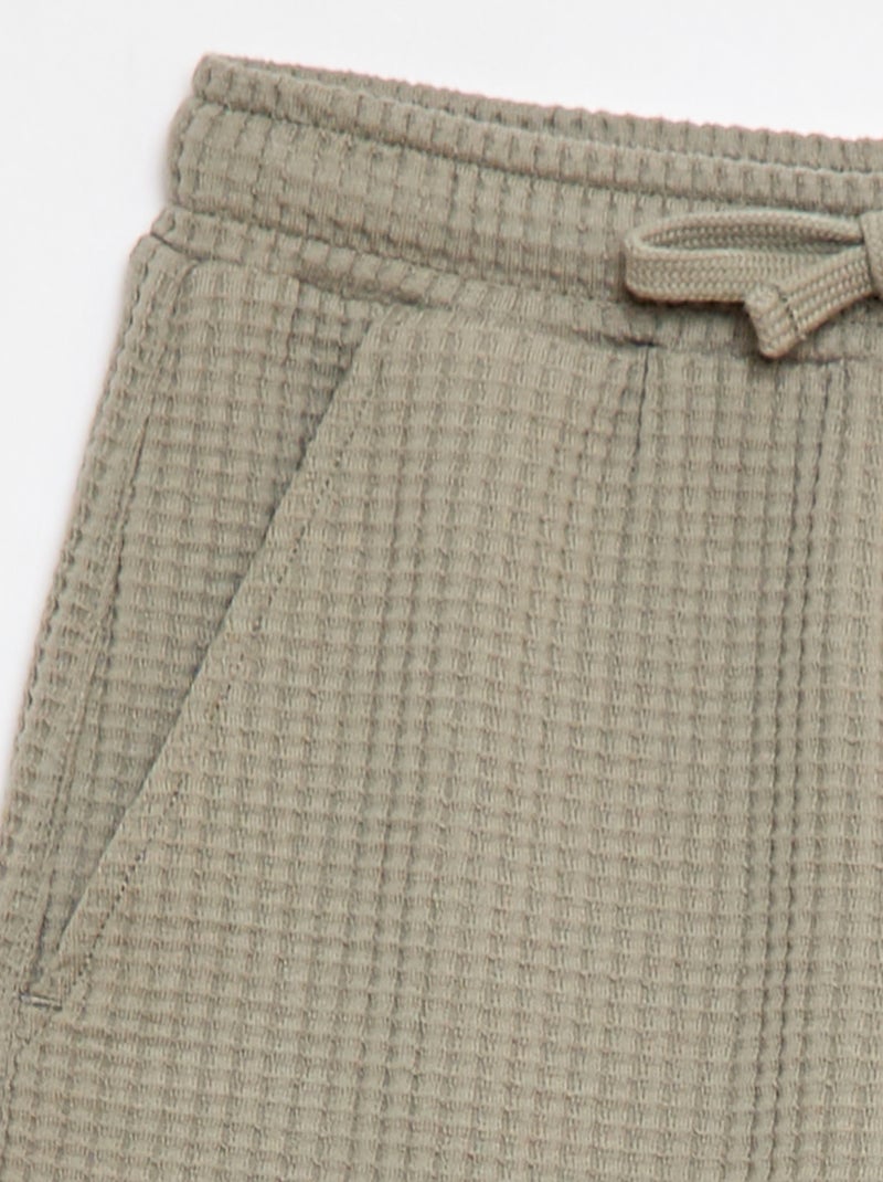 Pantalón corto de punto gofrado Verde - Kiabi